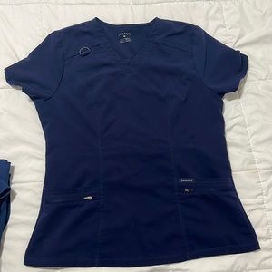 Jaanuu scrub top navy blue size medium
